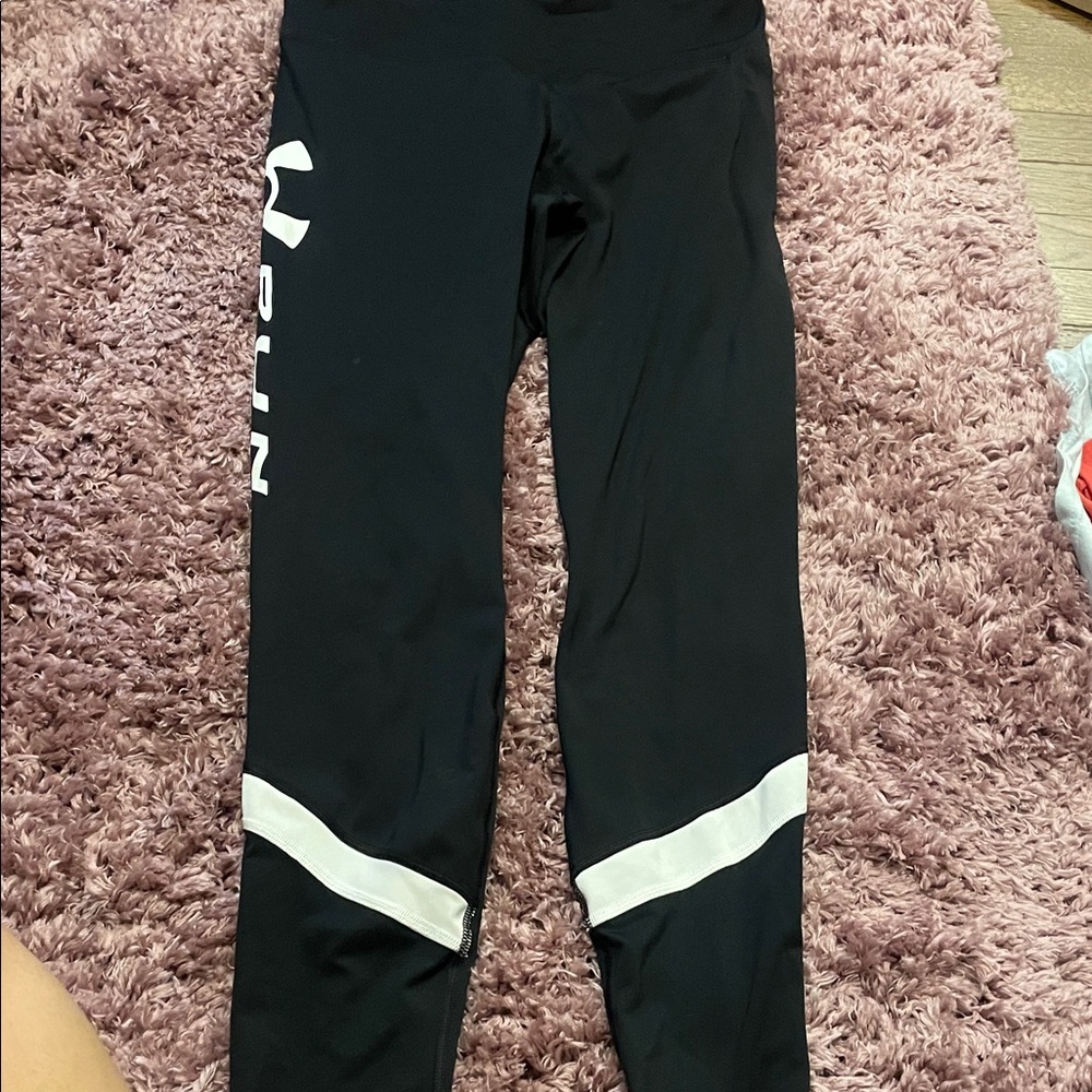 Under Armor compression leggings